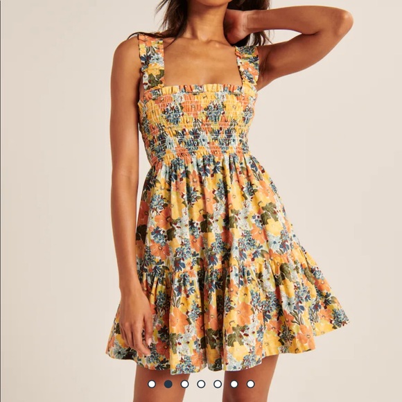 A&F Smocked Bodice Easy Mini Dress Floral Print - Picture 2 of 4